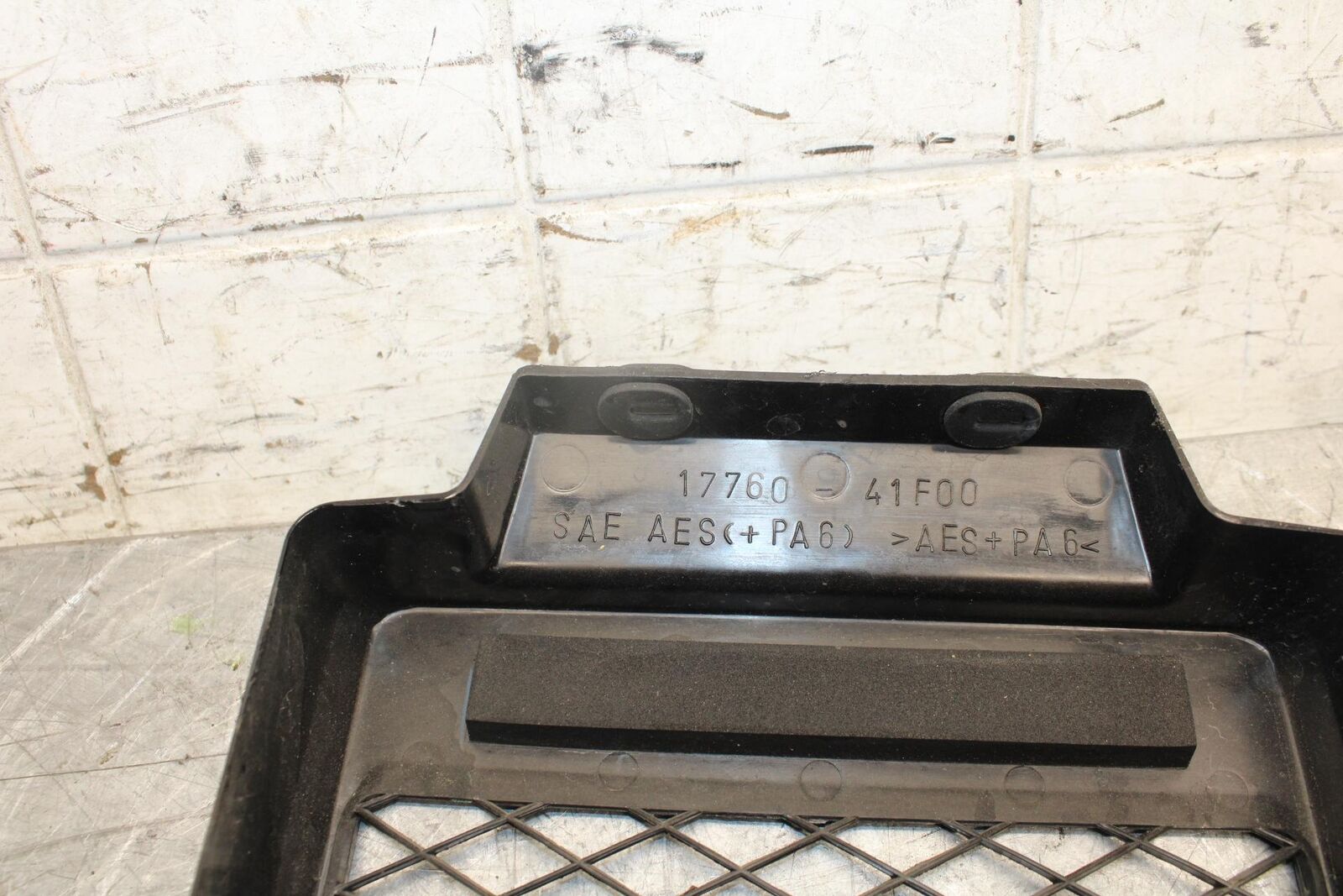 2007 Suzuki Boulevard M50B RADIATOR GRILLE GRILL SHIELD GUARD BB537