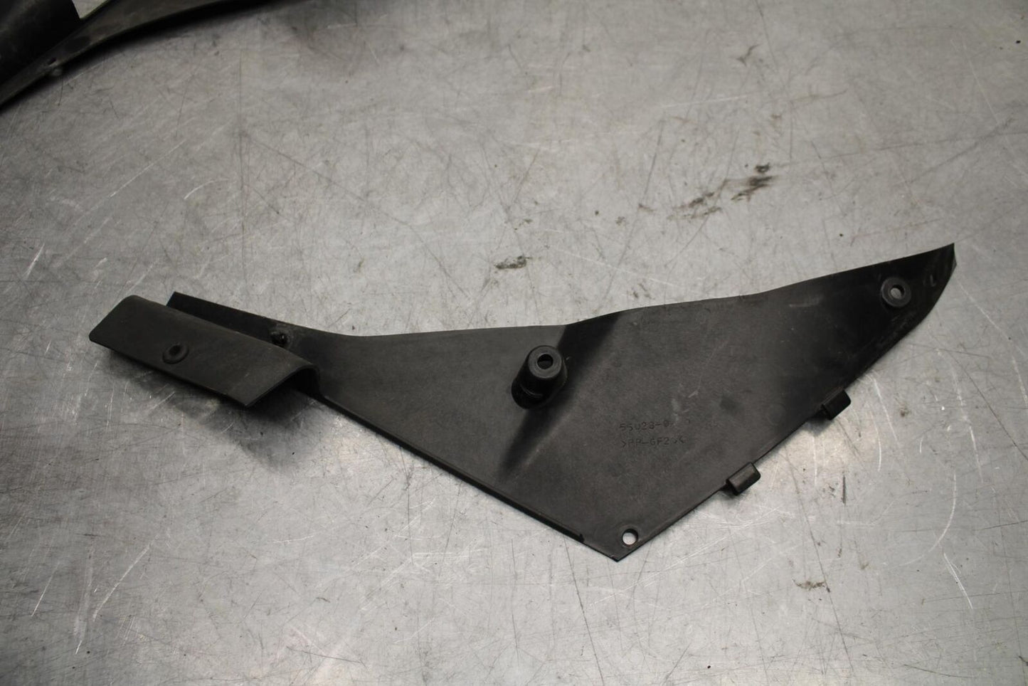 2009 Kawasaki Ninja ZX6R ZX600R  INNER FAIRINGS COWLS PANELS TRIMS BB548