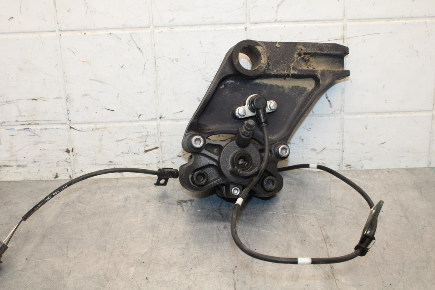 2012 Kawasaki Ninja ZX14R ZX1400E REAR BACK BRAKE CALIPER BB60