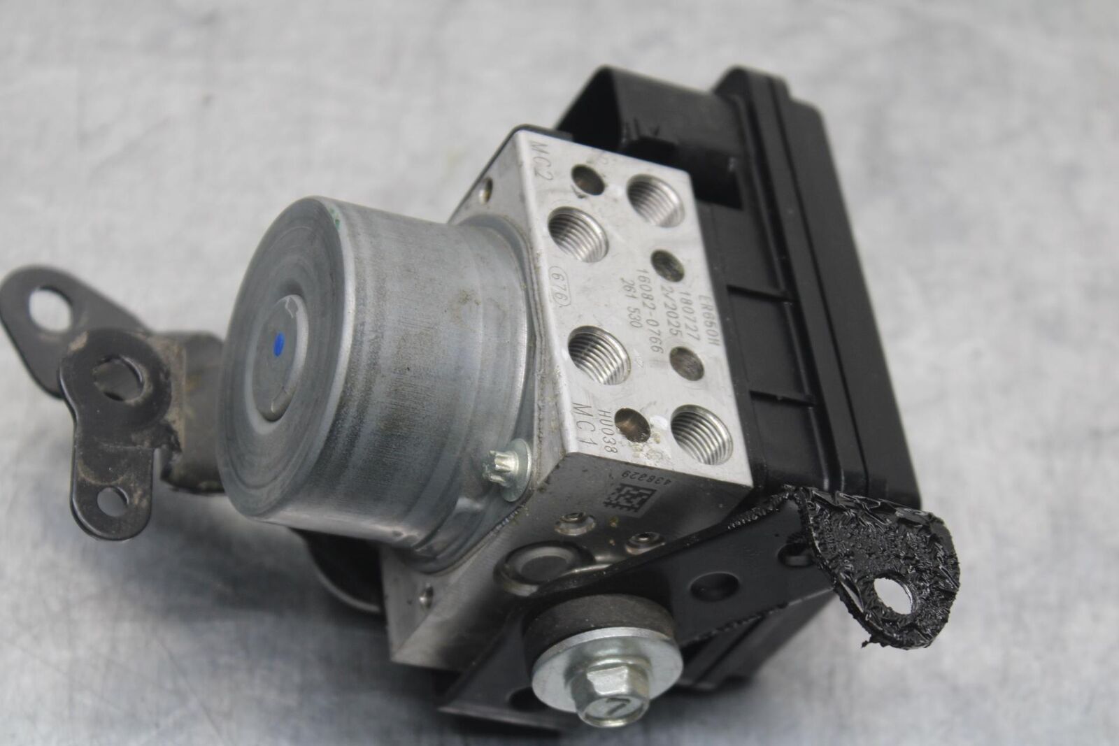 17-20 KAWASAKI NINJA 650 EX650 ABS ABS PUMP UNIT MODULE BB88