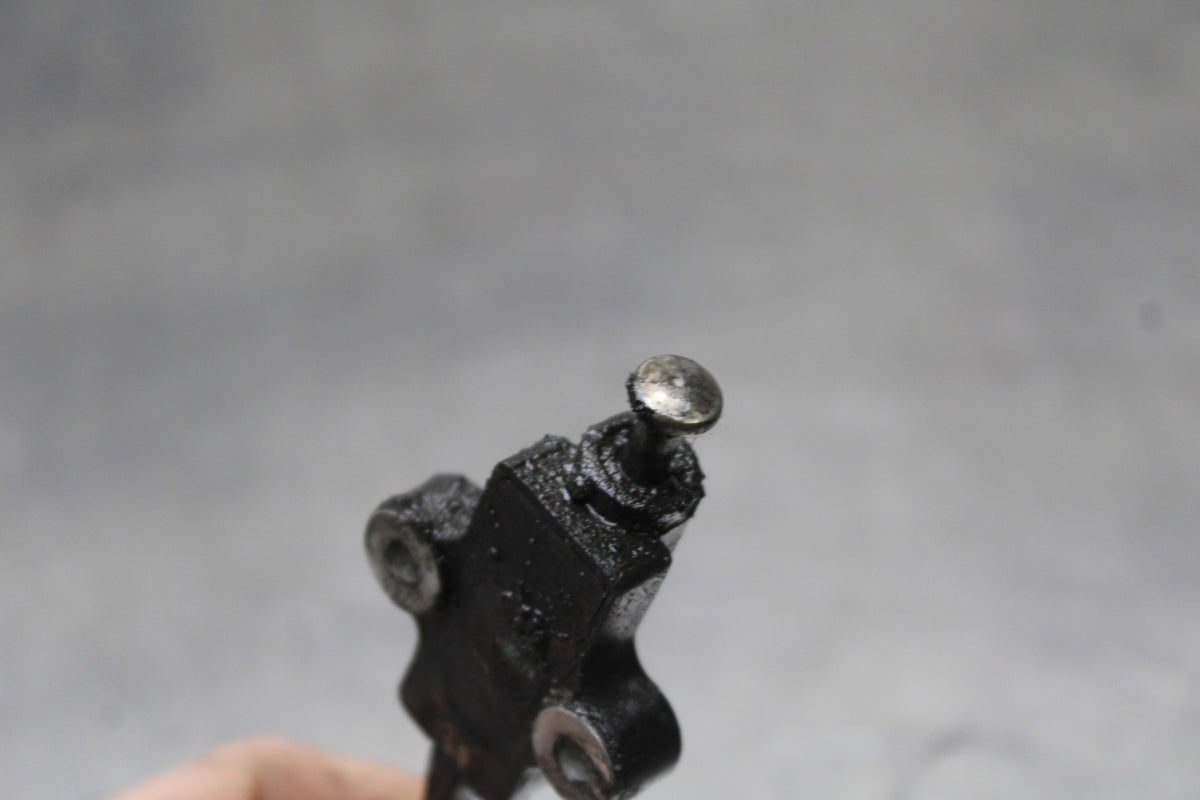 05 YAMAHA YZF R6 KICKSTAND SIDE KICK STAND SENSOR BB814