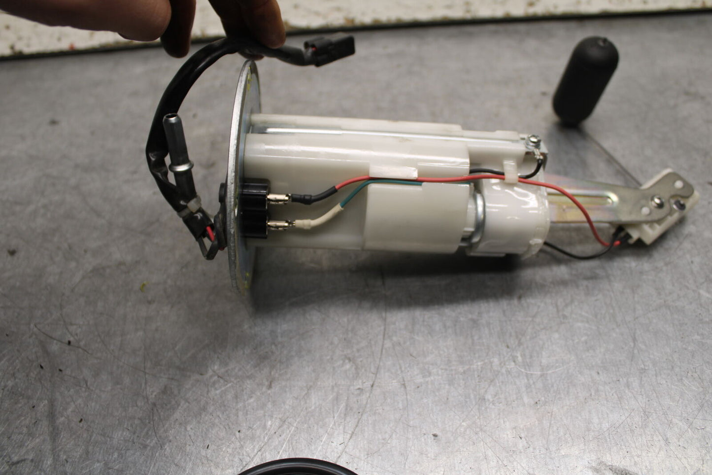 14-15 KAWASAKI NINJA 650 EX650F ABS FUEL PUMP GAS PETROL SENDER UNIT BB741