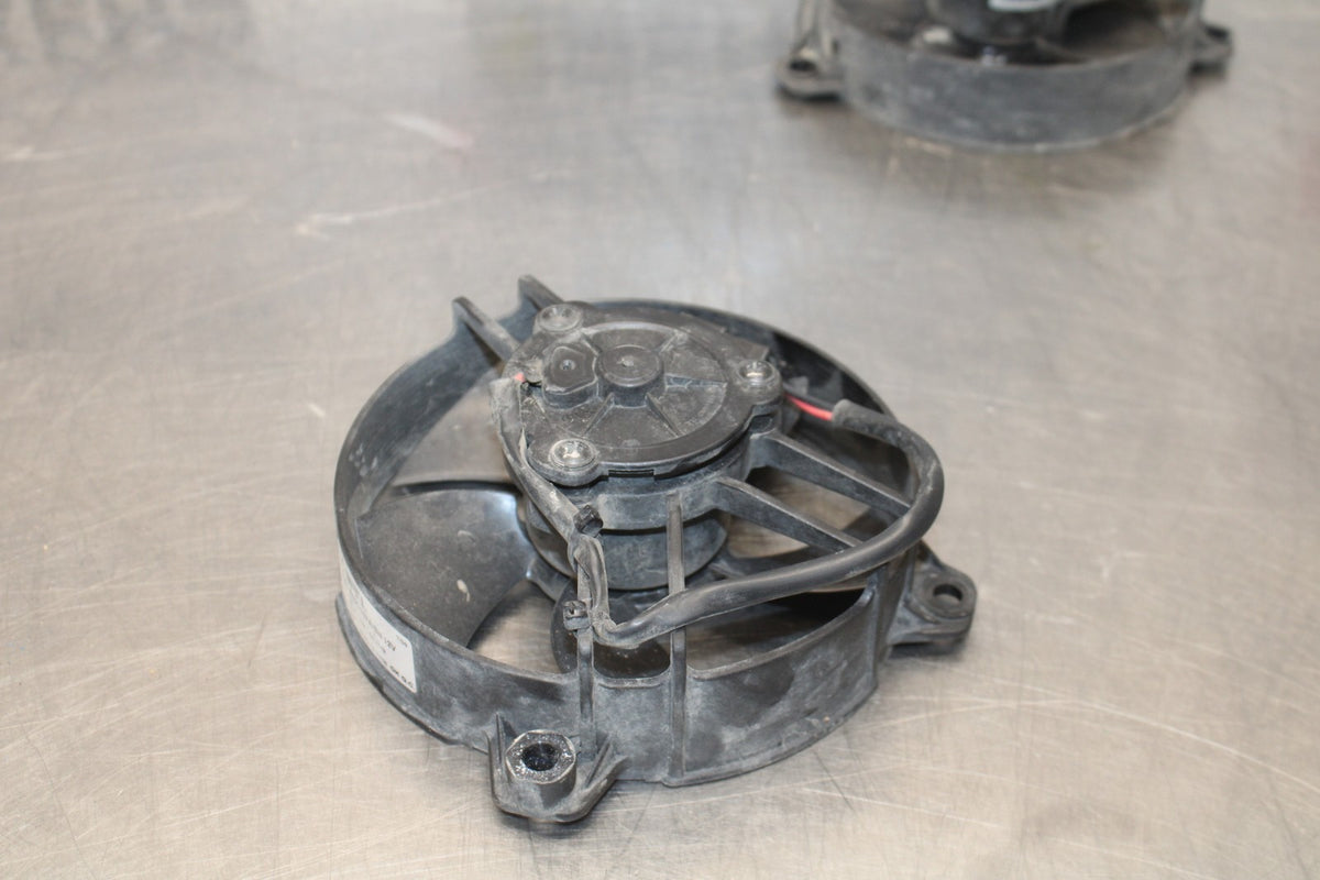 24 APRILIA TUONO V4 1100 FACTORY ABS ENGINE RADIATOR COOLING FAN SET BB887