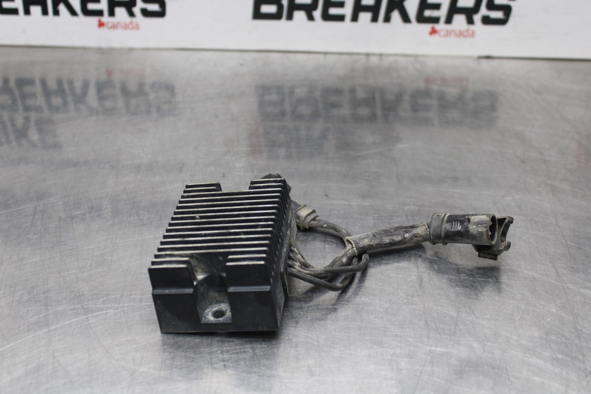 07 HARLEY-DAVIDSON SPORTSTER 1200 XL1200C RECTIFIER VOLTAGE REGULATOR  BB833