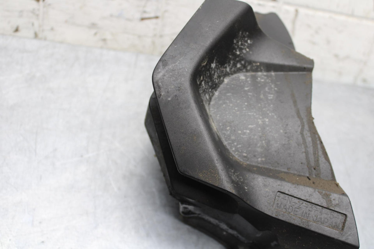 2012 Yamaha FZ8 ENGINE SPROCKET COVER BB550