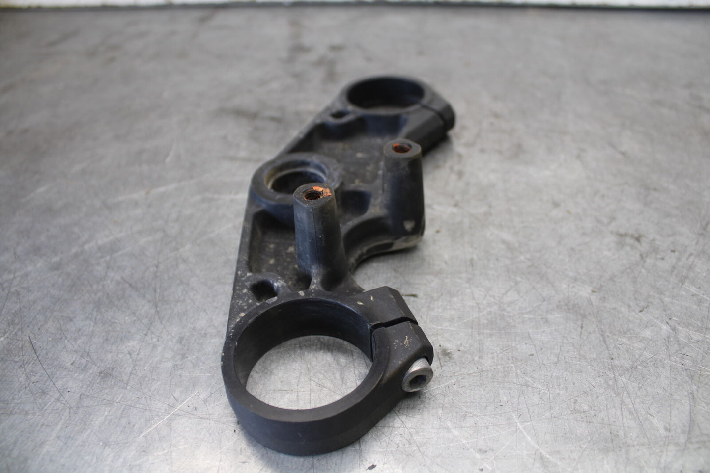 06-07 SUZUKI GSXR 600 FORKS UPPER TRIPLE TREE CLAMP BB694