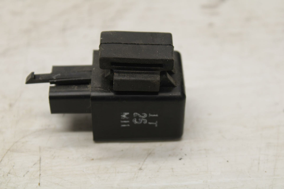 16-21 YAMAHA XSR900 TURN SIGNAL BLINKER RELAY FLASHER SWITCH BB362