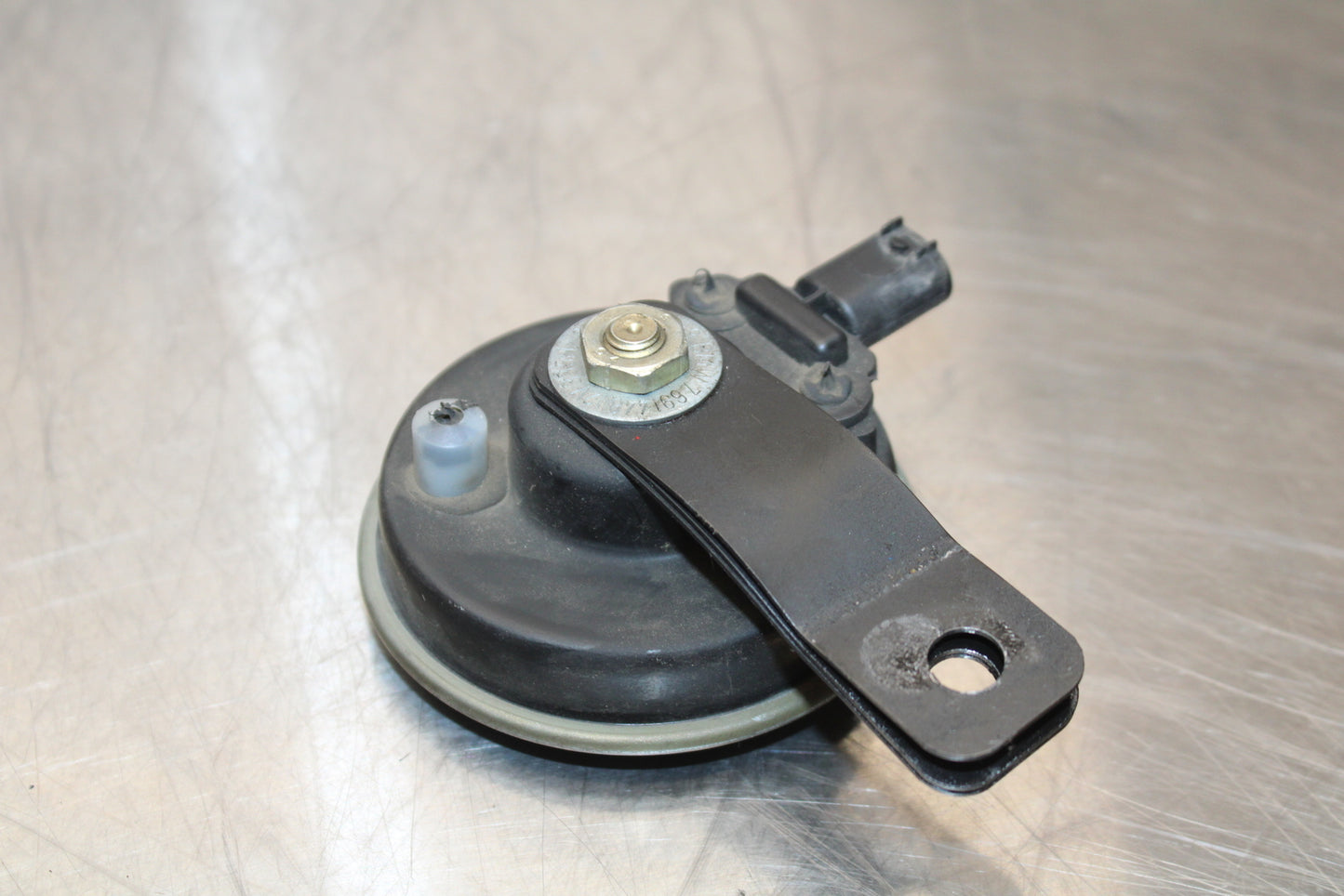 06-12 BMW F800ST HORN SIGNAL BB144