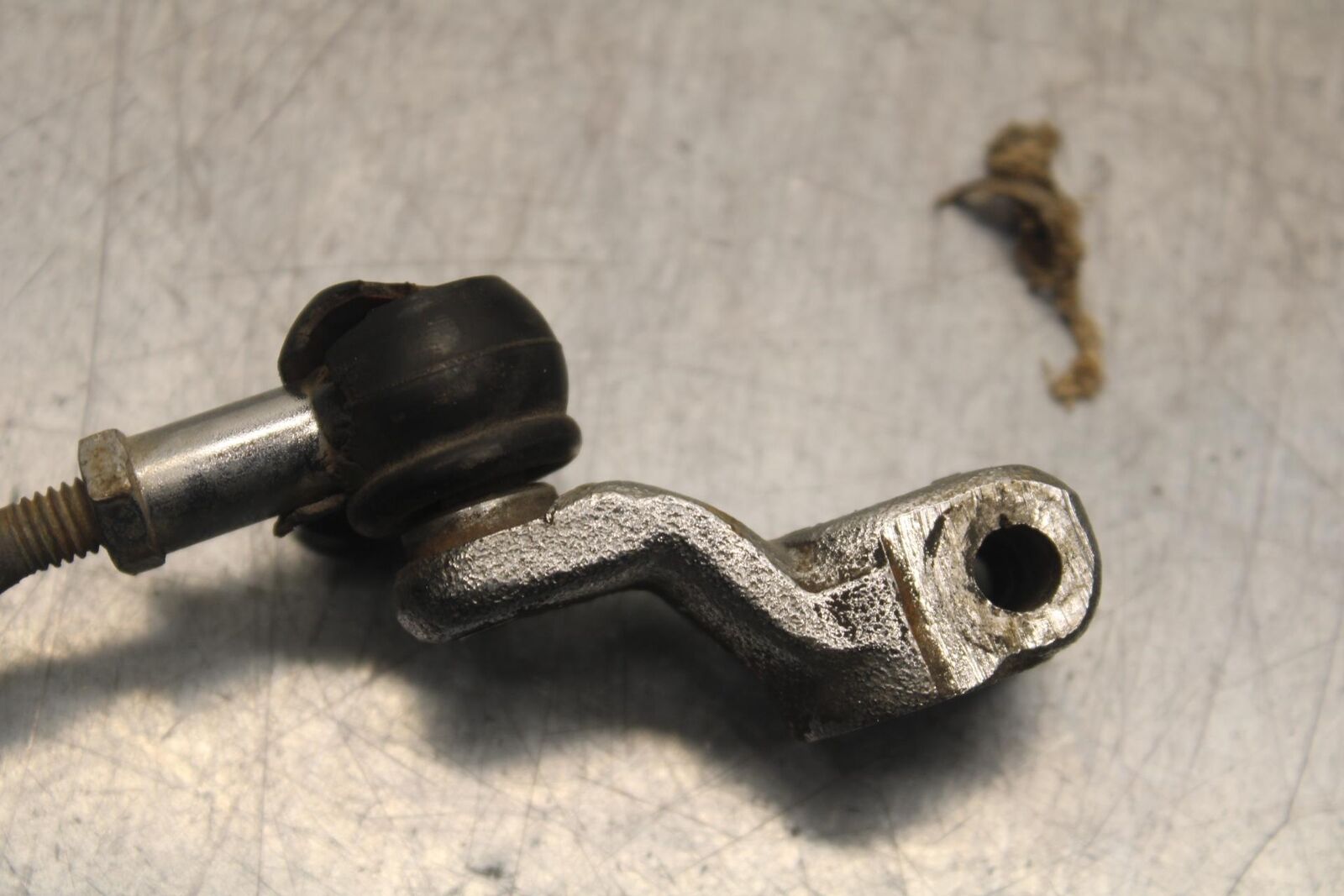 1988 Yamaha FZ600 LEFT REARSET REAR SET FOOT PEG W SHIFTER BB601