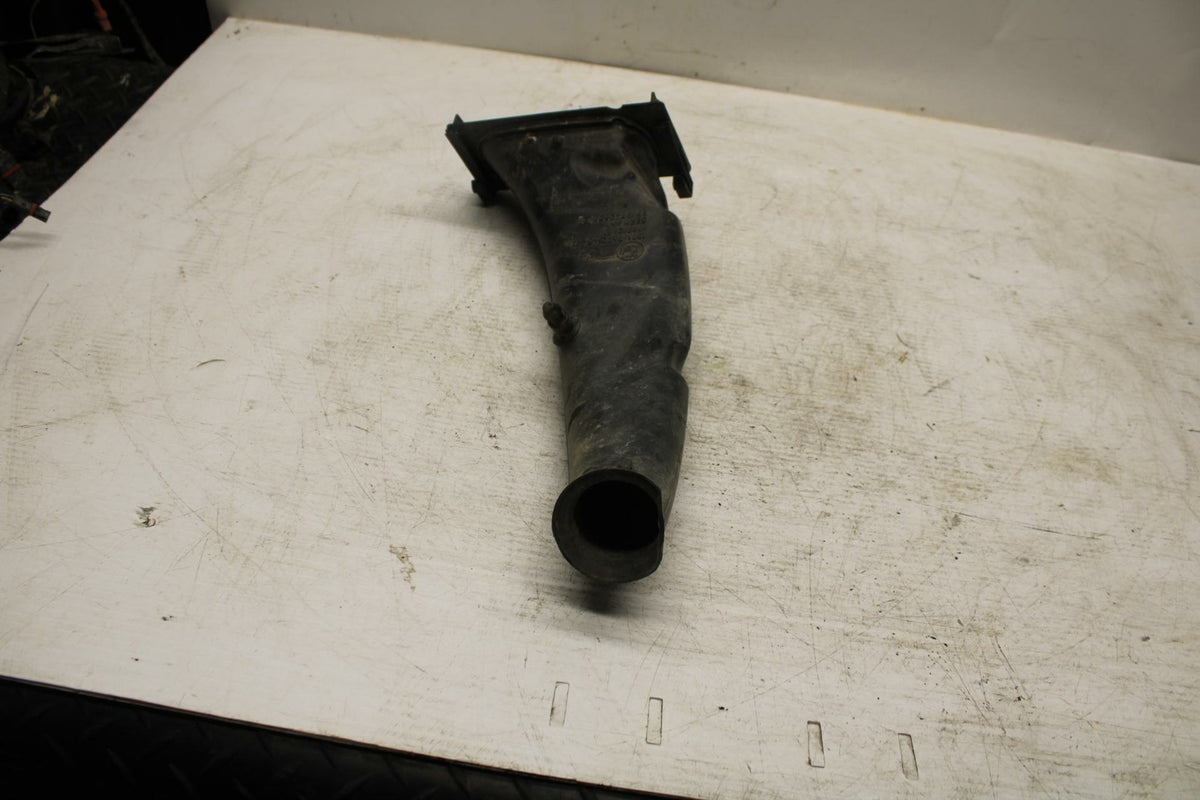 07-13 BMW R1200GS ADVENTURE LEFT RAM AIR INTAKE DUCT TUBE BB368