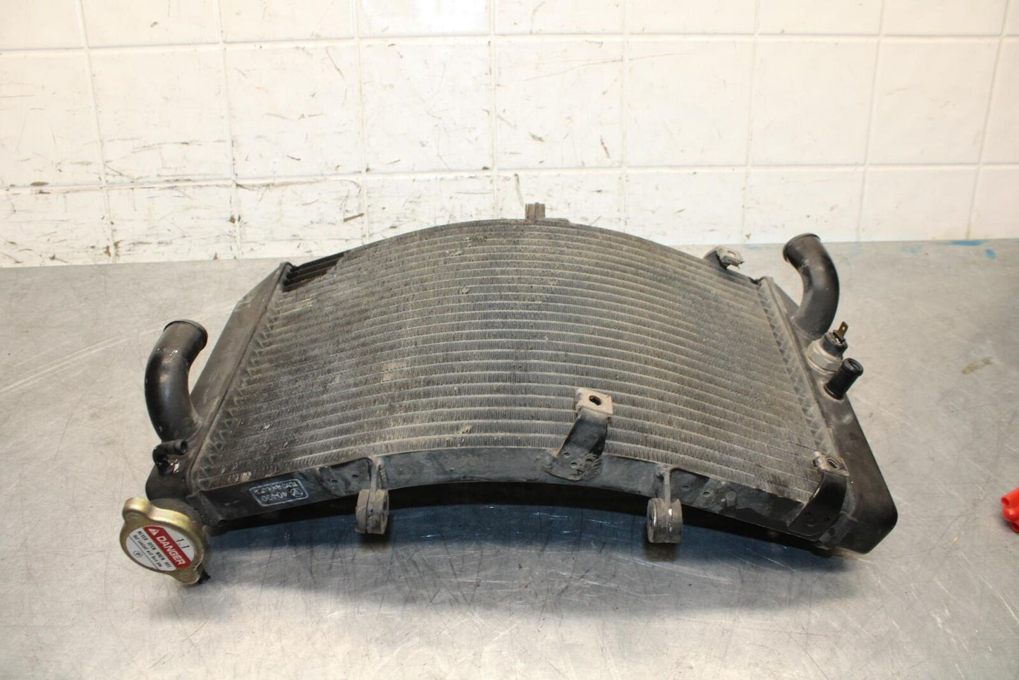 2000 Honda CBR600F4 ENGINE RADIATOR COOLING RADIATER 19010-MBW-671 BB552