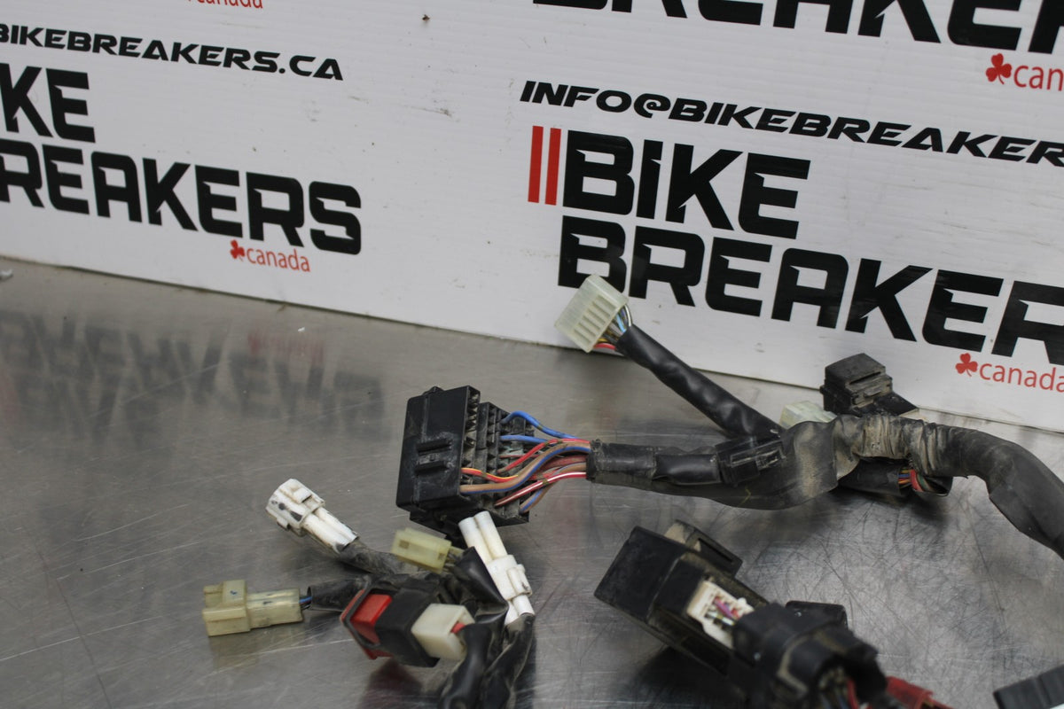 07 YAMAHA YZF R1 MAIN ENGINE WIRING HARNESS MOTOR WIRE LOOM BB826
