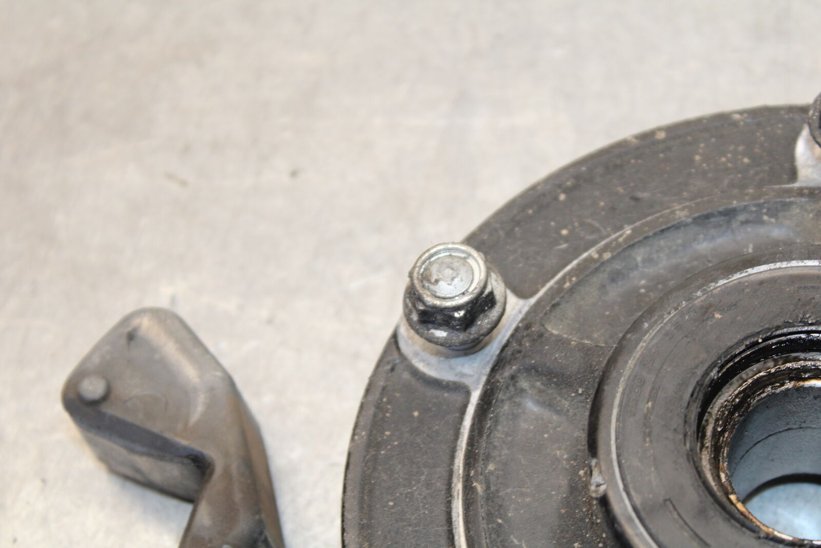 05-06 SUZUKI GSXR1000 REAR HUB SHOCK DAMPERS CUSH ABSORBERS 64651-35F20 BB663