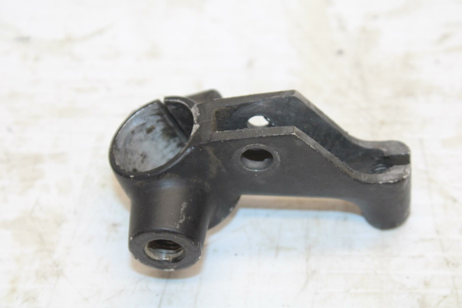 77-79 SUZUKI GS750 CLUTCH LEVER PERCH MOUNT BRACKET BB258