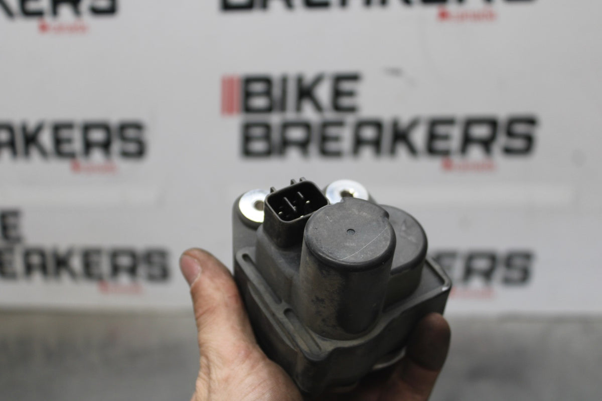 03 YAMAHA YZF R1 EXHAUST VALVE SERVO MOTOR BB895