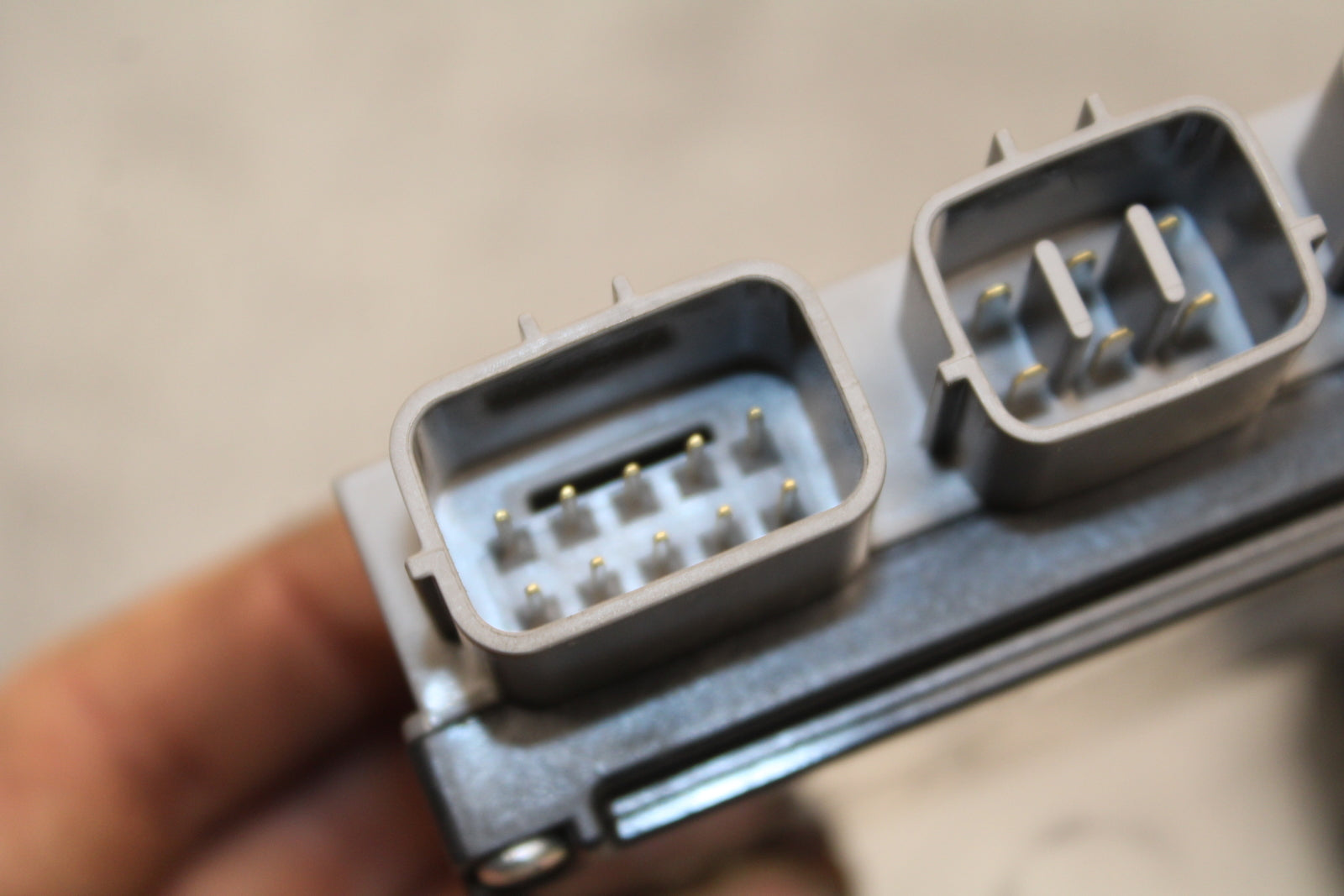 24 KAWASAKI NINJA 500 ABS RELAY ASSEMBLY FUSE BOX SET BB730