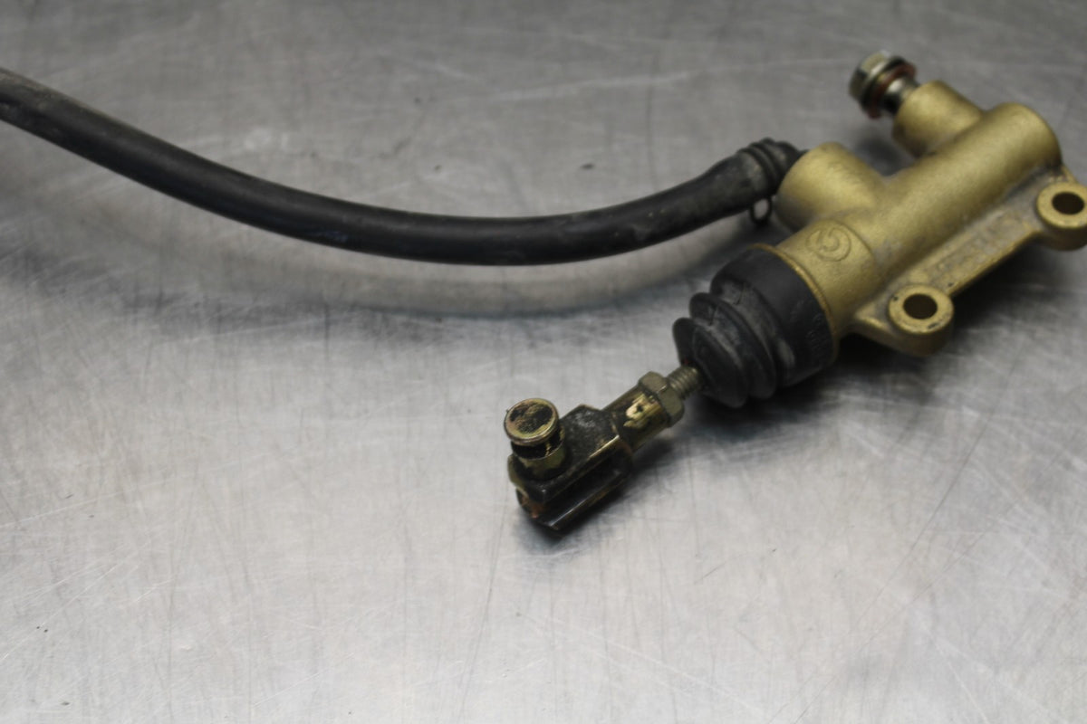 05 DUCATI SUPERSPORT 800 REAR BACK BRAKE MASTER CYLINDER W RESERVOIR BB913