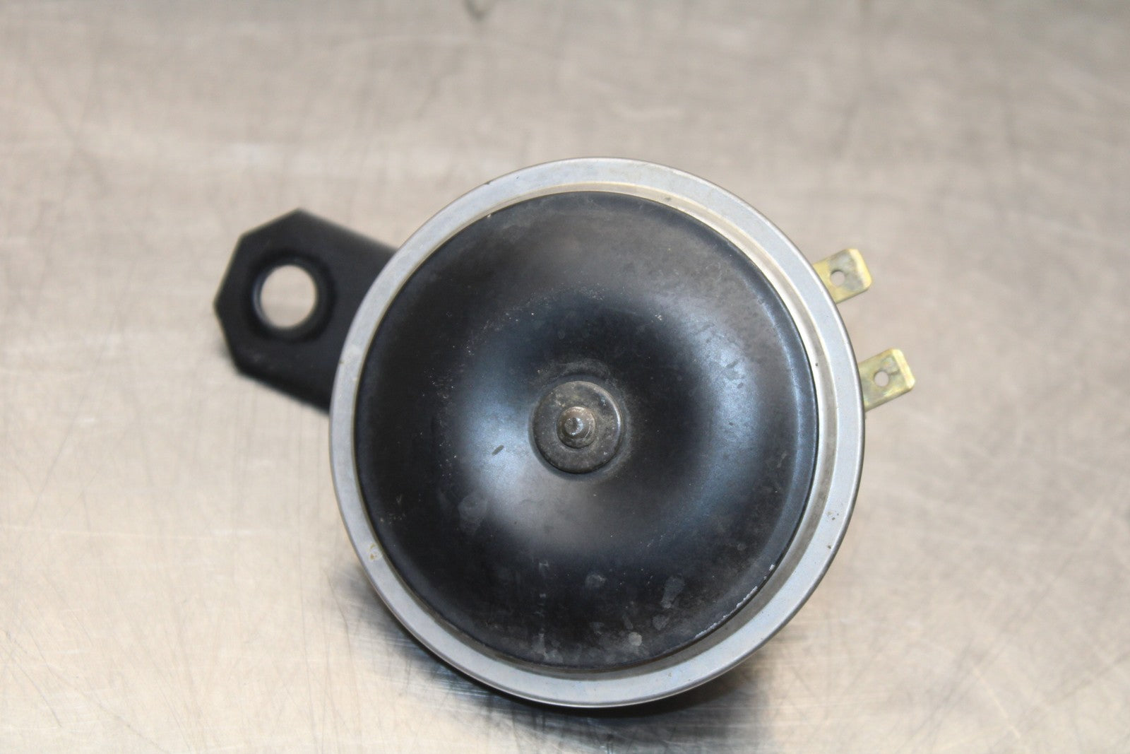 06-07 SUZUKI GSXR 600 HORN SIGNAL BB178