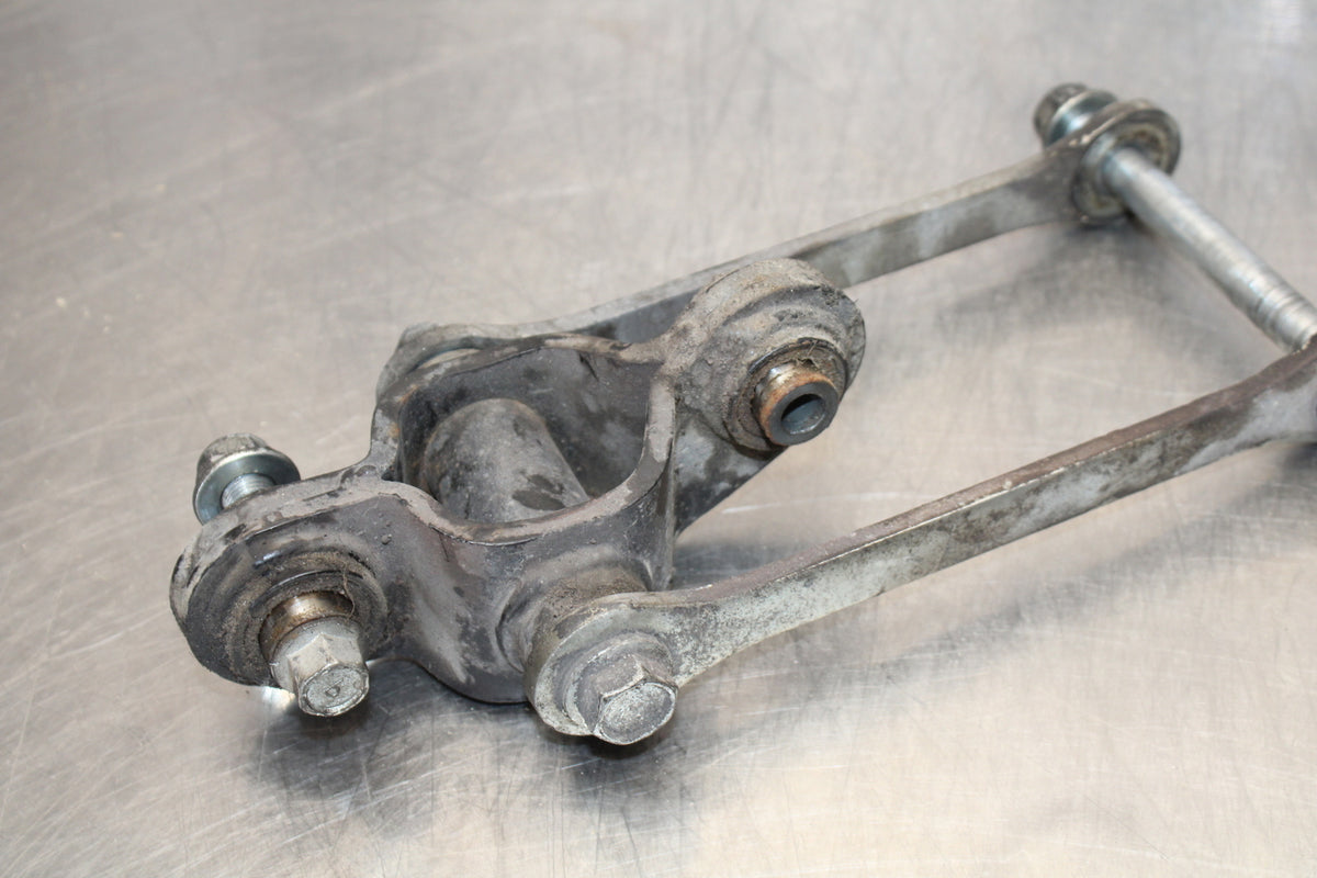 04-09 SUZUKI GS500F REAR DOGBONE SHOCK LINKAGE LINK BB165