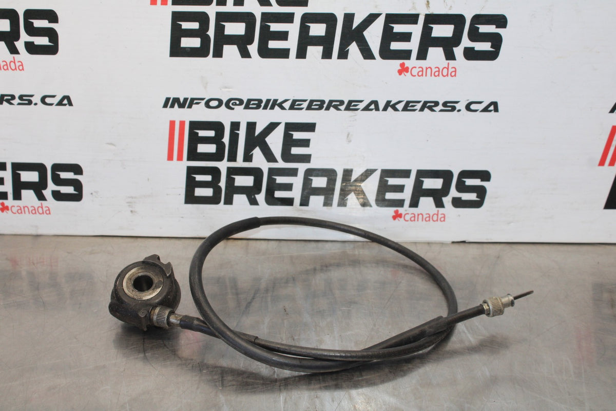 81 YAMAHA MAXIM 550 XJ550 SPEED DRIVE GEAR HUB with CABLE BB866