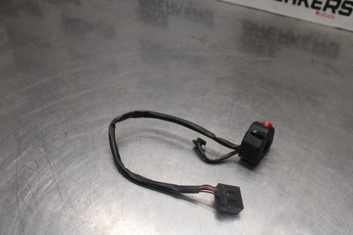 05-08 TRIUMPH SPEED TRIPLE 1050 RIGHT CLIP ON HANDLE KILL OFF START SWITCH BB933