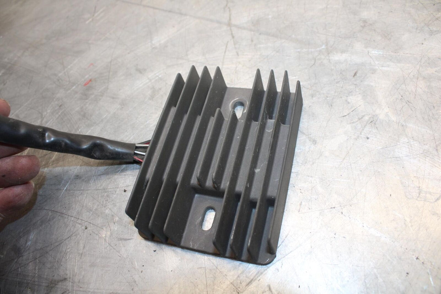 2017 Suzuki SV650X SV650AL7 ABS RECTIFIER VOLTAGE REGULATOR BB512