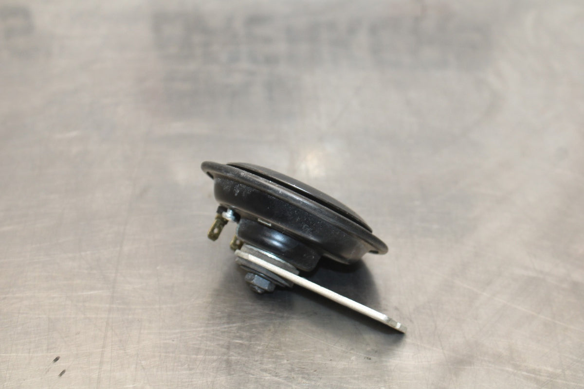 08-16 YAMAHA YZF R6 HORN SIGNAL BB856