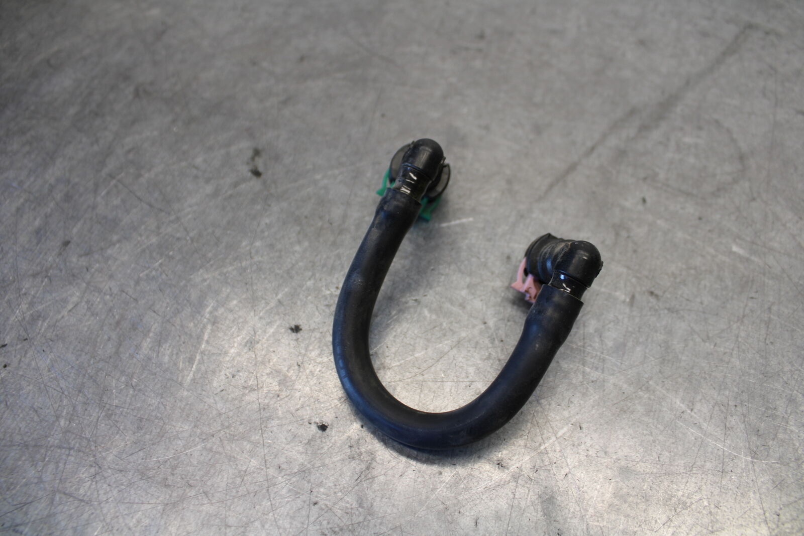 11-24 SUZUKI GSXR750 FUEL HOSE GAS LINE TUBE PIPE BB687
