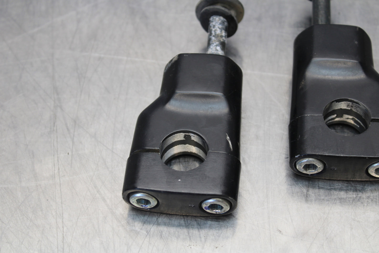 09-15 YAMAHA FZ6R HANDLEBAR RISERS BB161