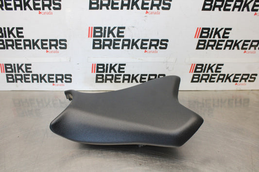 22 KAWASAKI NINJA ZX6R ZX636 ABS 40TH ANNIVERSARY FRONT DRIVERS SEAT PAD BB911