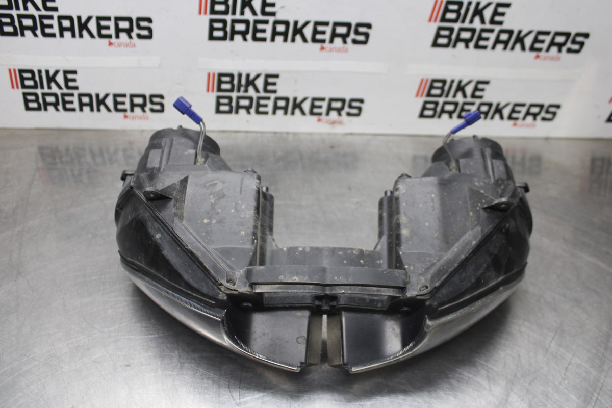 03-04 YAMAHA YZF R6 FRONT HEADLIGHT HEAD LIGHT LAMP BB890