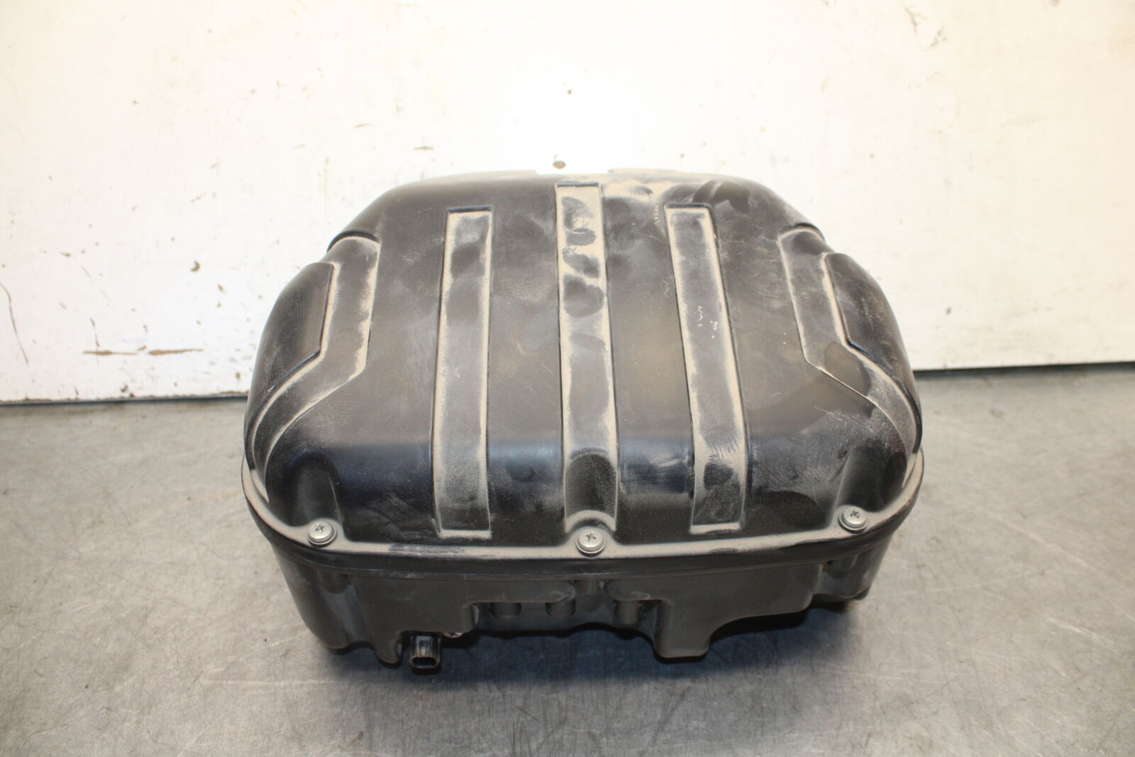 09-15 YAMAHA FZ6R AIRBOX AIR INTAKE FILTER BOX  BB686