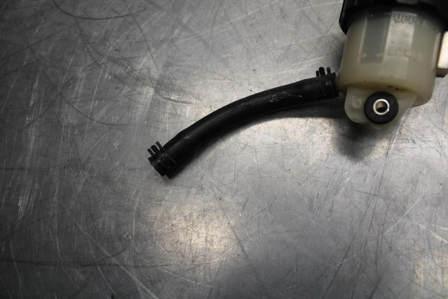 09-14 YAMAHA YZF R1 REAR BRAKE MASTER FLUID RESERVOIR TANK BOTTLE BB471