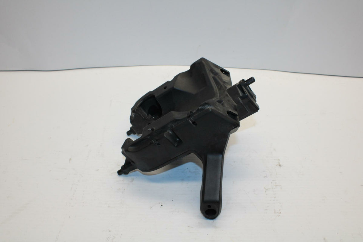 18-20 HUSQVARNA VITPILEN 401 REAR LEFT RIGHT TURN SIGNALS LIGHT BRACKET BB248