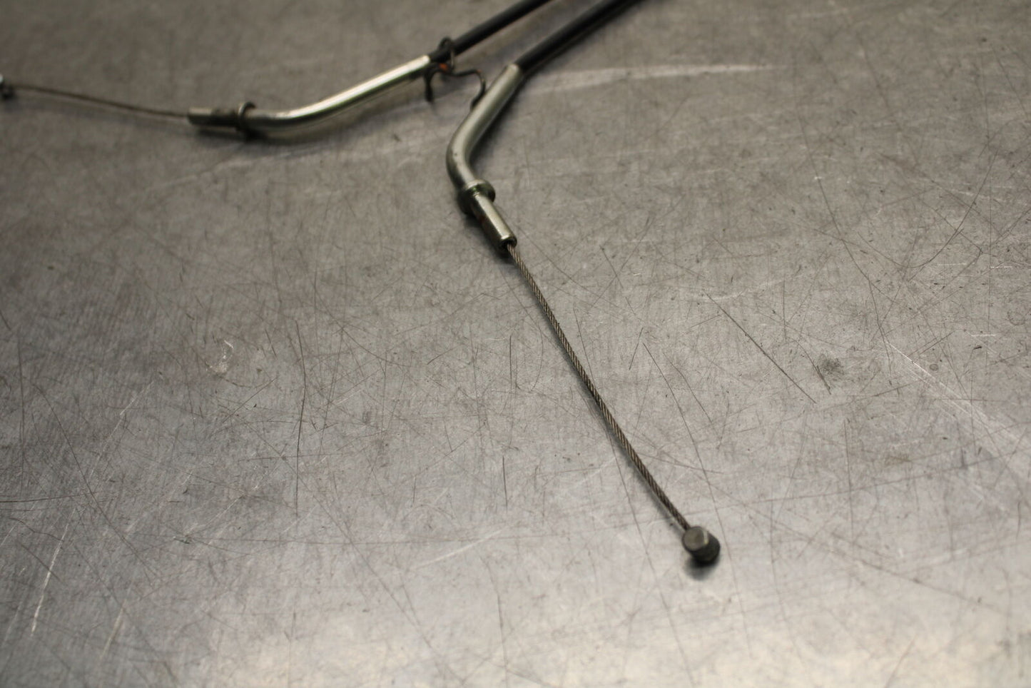 16 KAWASAKI NINJA ZX10R THROTTLE CABLES LINES 54012-0631 BB650