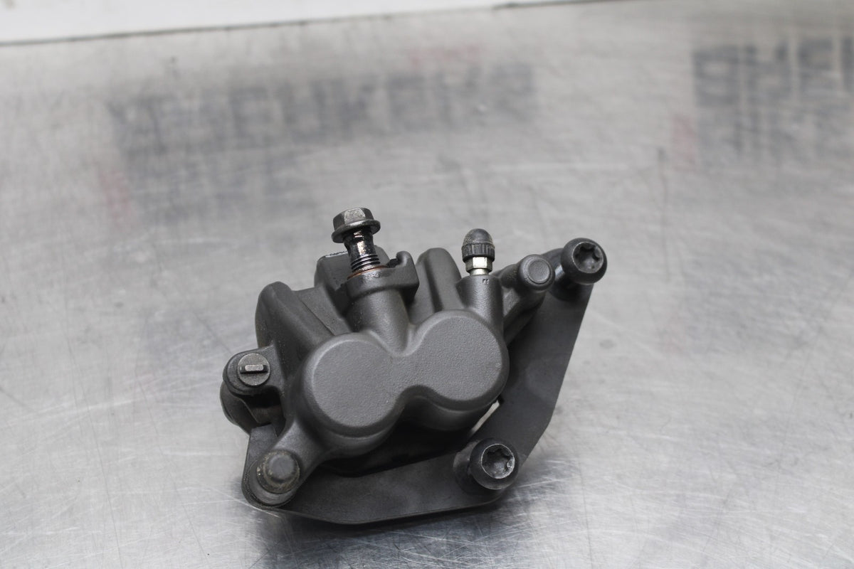17-18 YAMAHA YZF R3 RIGHT FRONT BRAKE CALIPER BB813