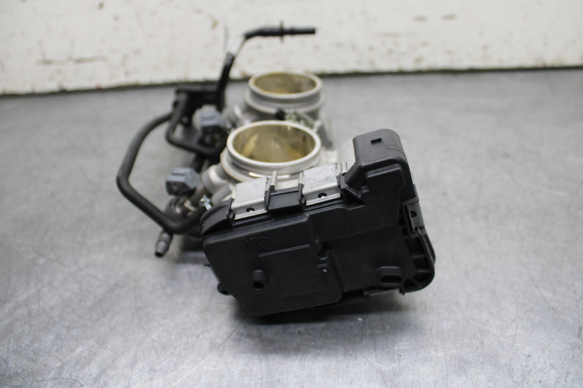21-24 APRILIA TUONO 660 FACTORY MAIN FUEL INJECTORS / THROTTLE BODIES BB733