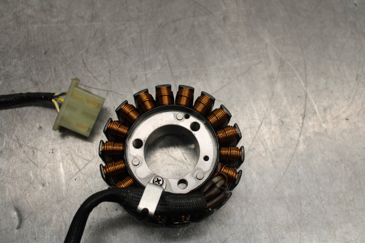 08 HONDA CBR125R STATOR GENERATOR ALTERNATOR MAGNETO BB114
