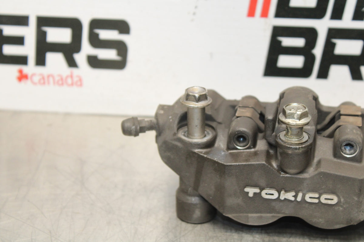 06-07 SUZUKI GSXR 600 RIGHT LEFT FRONT BRAKE CALIPER SET PAIR CALIPERS BB178