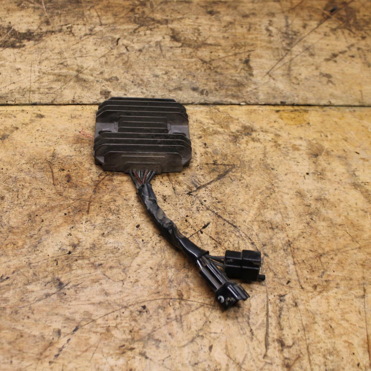 07-11 SUZUKI VSTROM 650 RECTIFIER VOLTAGE REGULATOR BB340