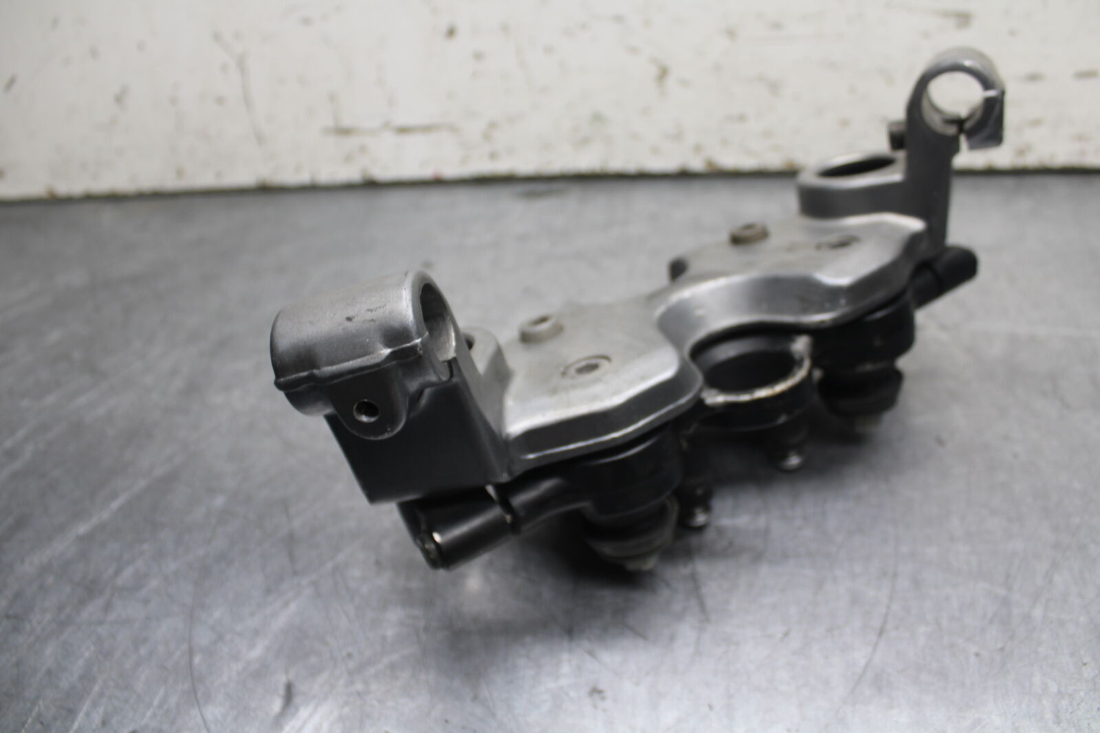 04-05 SUZUKI KATANA 750 GSX750F FORKS UPPER TRIPLE TREE CLAMP BB110