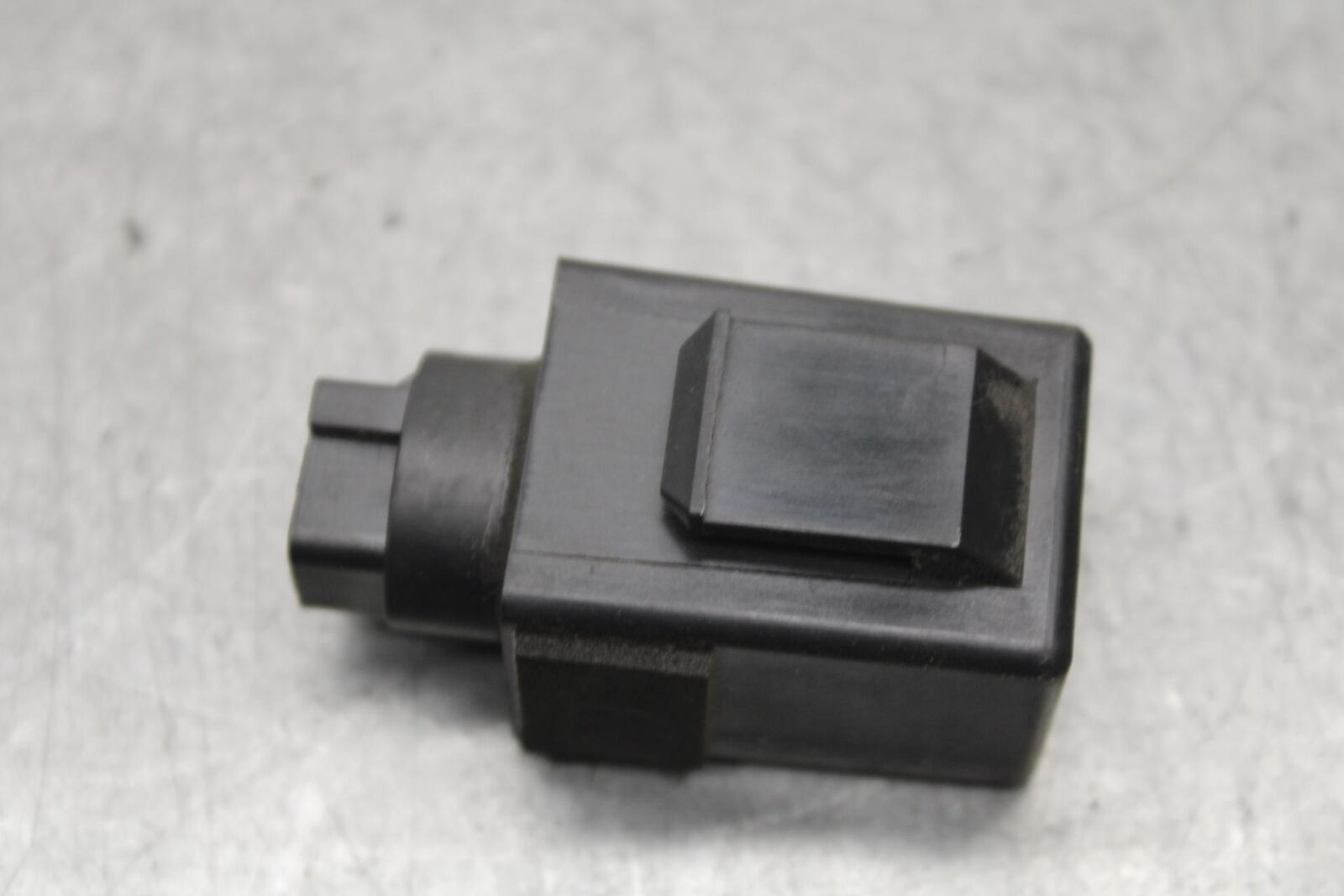 2008 Honda CBF1000 TURN SIGNAL BLINKER RELAY FLASHER SWITCH BB641