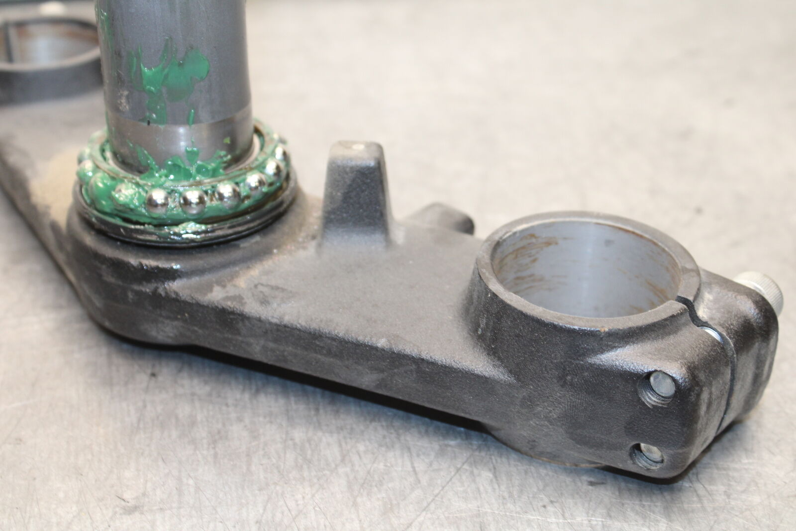 18-24 KAWASAKI NINJA 650 FRONT FORKS CLAMP LOWER TRIPLE TREE STEM BB725