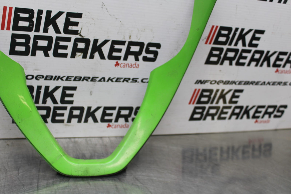 98 KAWASAKI NINJA ZX6 FRONT LOWER INNER EXHAUST V FAIRING COWL GUARD BB870