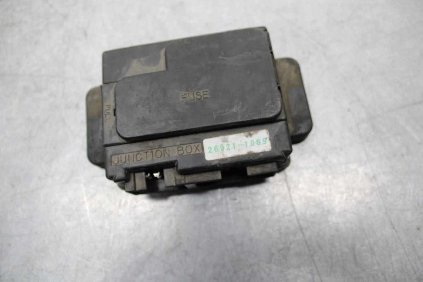 2001 Kawasaki Ninja ZX6 ZX600E RELAY ASSEMBLY FUSE BOXBB547