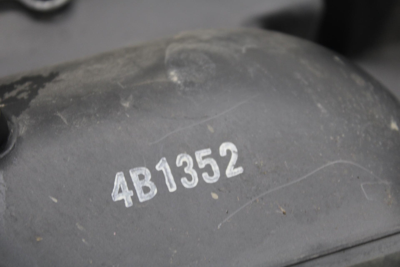 2004 Honda CBR600F4i AIRBOX AIR INTAKE FILTER BOX  BB606