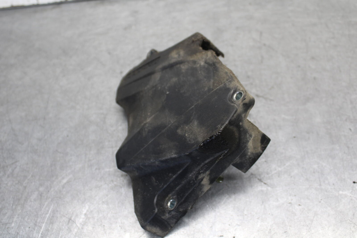 08-09 YAMAHA YZF R6S ENGINE SPROCKET COVER  BB690