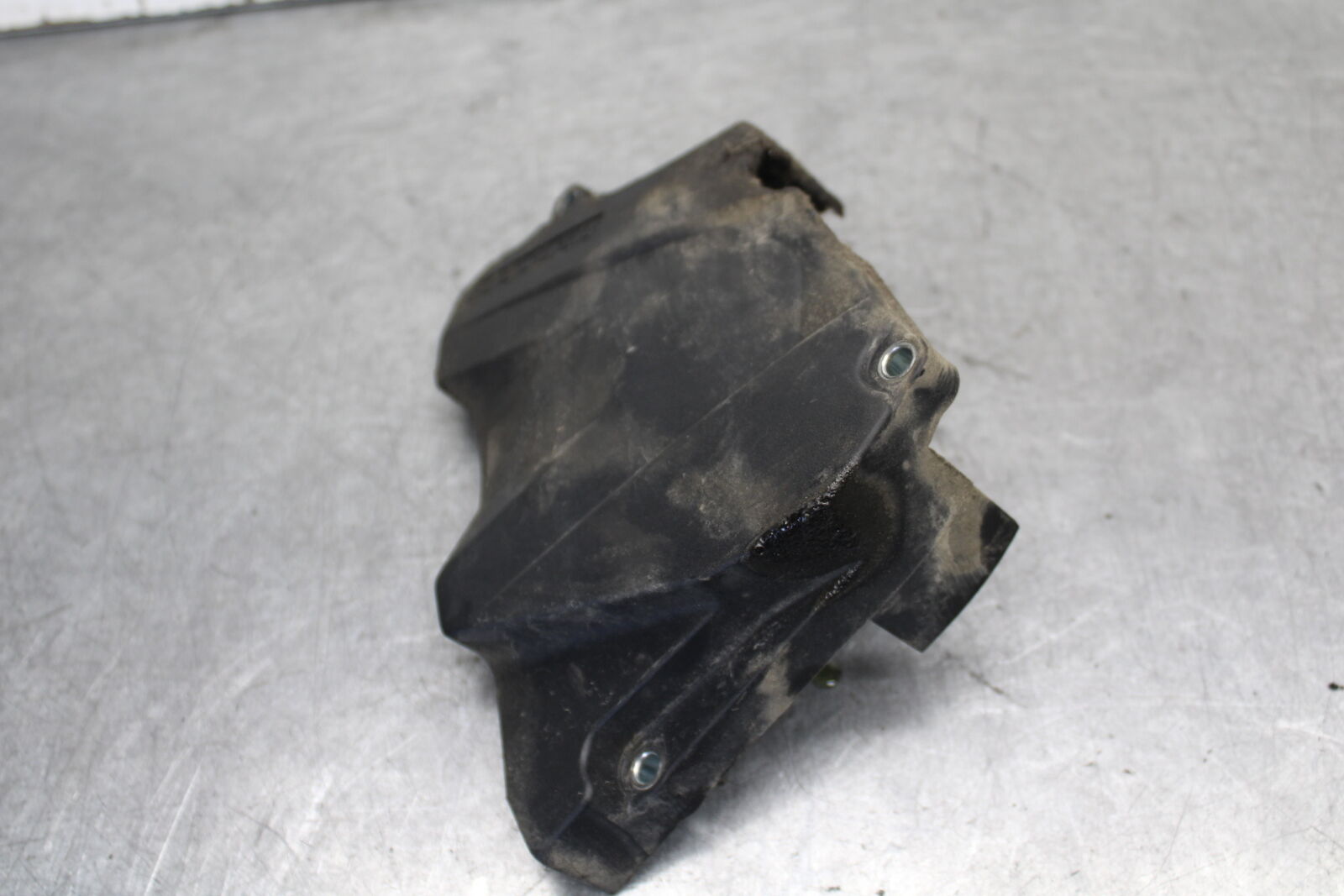 08-09 YAMAHA YZF R6S ENGINE SPROCKET COVER  BB690