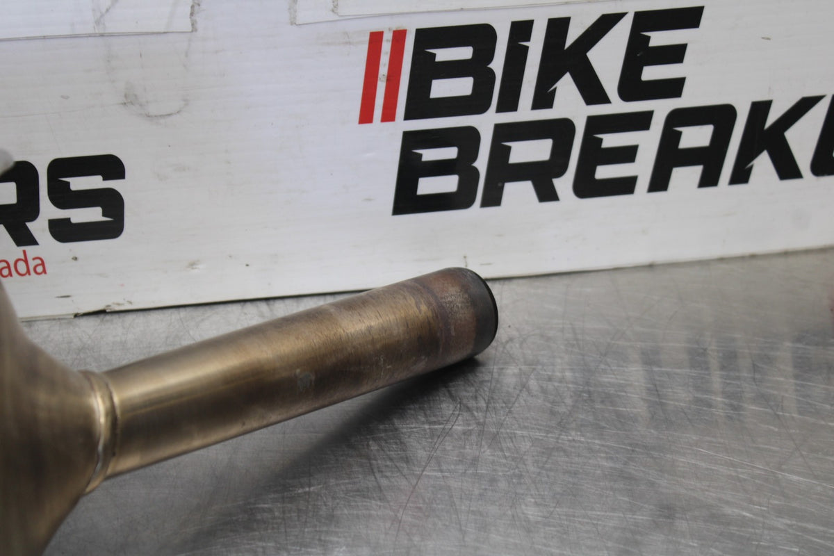 12 TRIUMPH STREET TRIPLE R RIGHT EXHAUST PIPE MUFFLER SLIP ON CAN SILENCER BB914