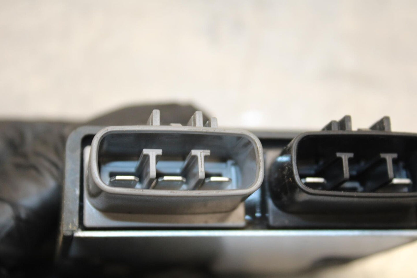 2012 Kawasaki Ninja ZX14R ZX1400E RECTIFIER VOLTAGE REGULATOR BB60